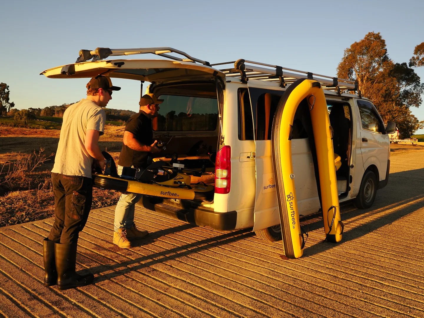 The Surfbee team unloading a vessel at Lake Hume